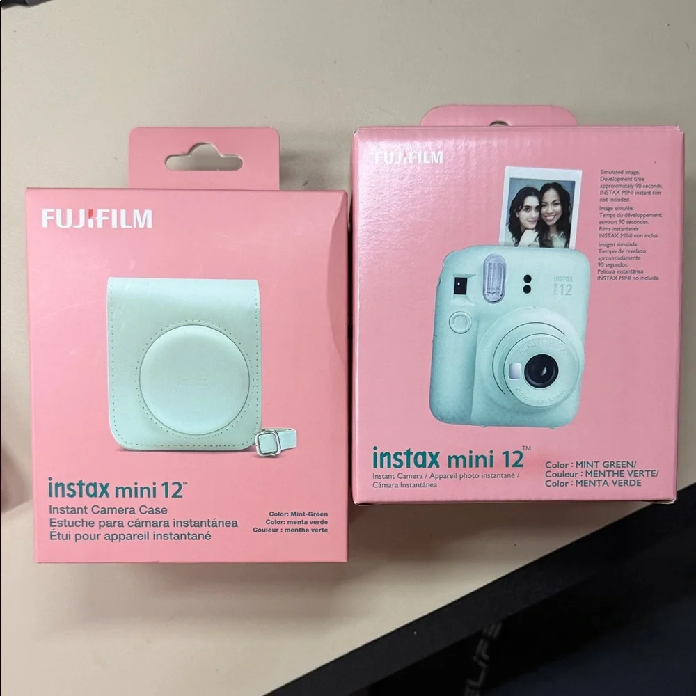Fujifilm Instax Mini 12 Mint Green Camera with Matching Case